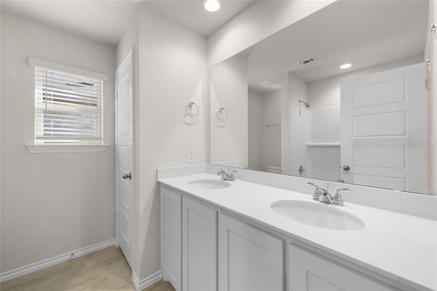 2617 Streamside Bathroom1