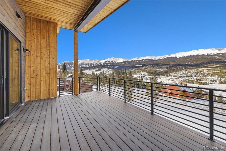 Exterior details and patio area of a home in , Breckenridge (Image 20).