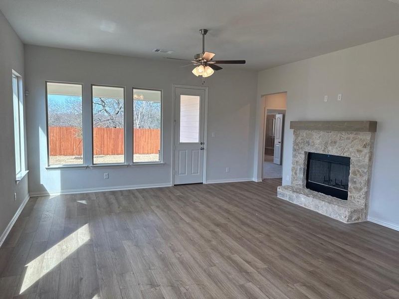 Spacious, unfurnished interior of a new home in Covenant Park, Springtown (Image 6). Spacious, unfurnished interior of a new home in Covenant Park, Springtown (Image 6).