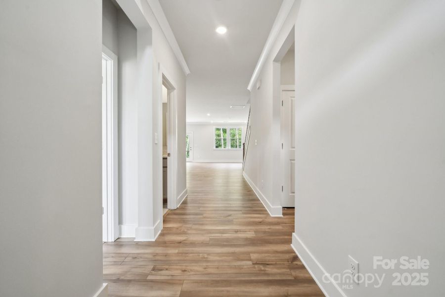Spacious, unfurnished interior of a new home in Cannon Manor, Kannapolis (Image 17).