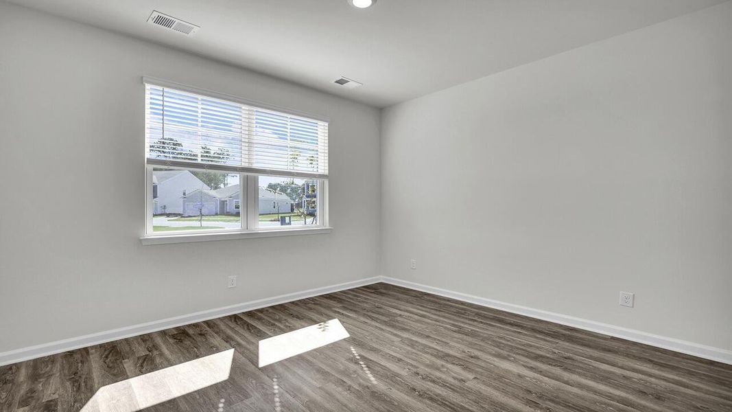 Spacious, unfurnished interior of a new home in Hillcrest, Ravenel (Image 23).