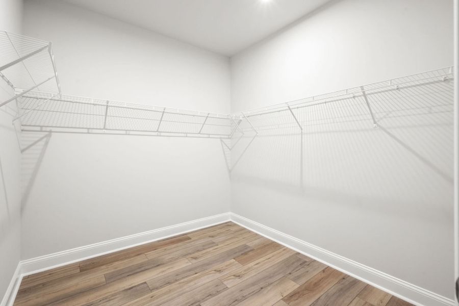 Spacious, unfurnished interior of a new home in Sun City Hilton Head, Bluffton (Image 17).