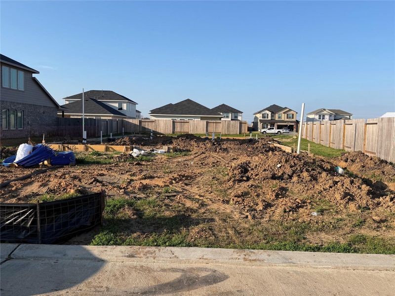 Site preparation for new homesites in Pearlbrook, Texas City (Image 21).