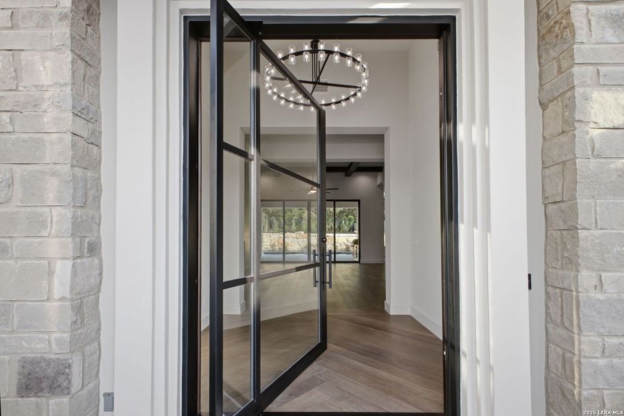 Exterior details and patio area of a home in , San Antonio (Image 4).