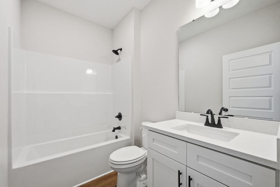 Furnished interior view inside a new home in Barton's Bend, Crestview (Image 8).