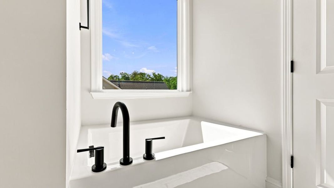 Close-up of interior finishes inside a home in Shadowood, Seneca (Image 15).