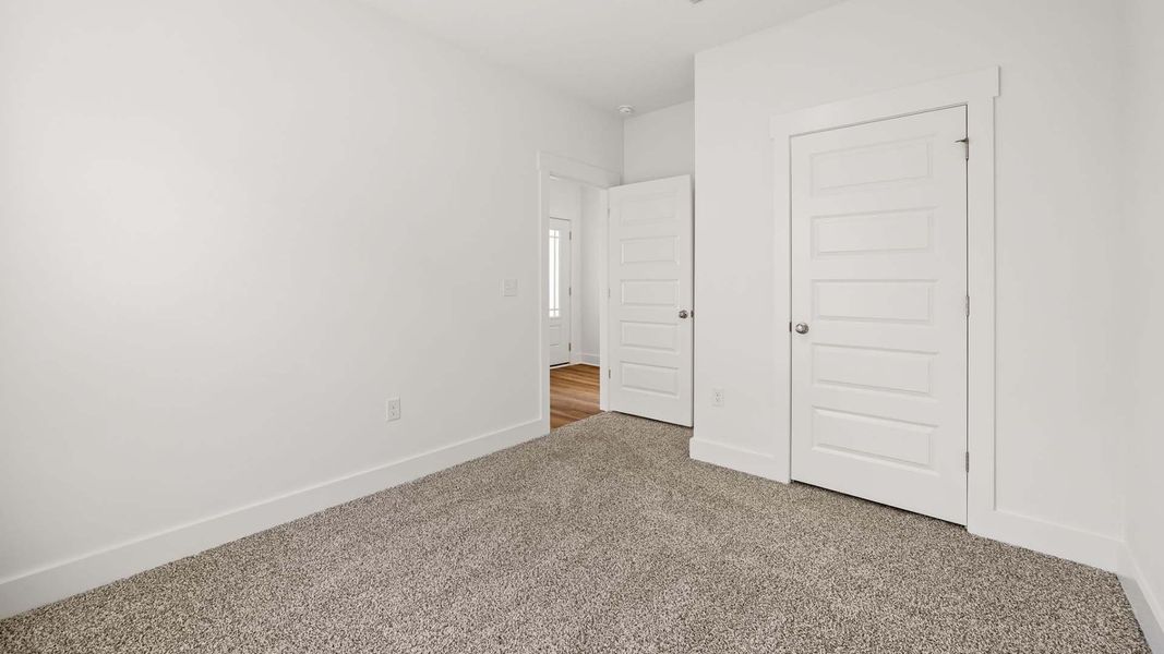 Spacious, unfurnished interior of a new home in Owl's Head Farms, Freeport (Image 25). Spacious, unfurnished interior of a new home in Owl's Head Farms, Freeport (Image 25).