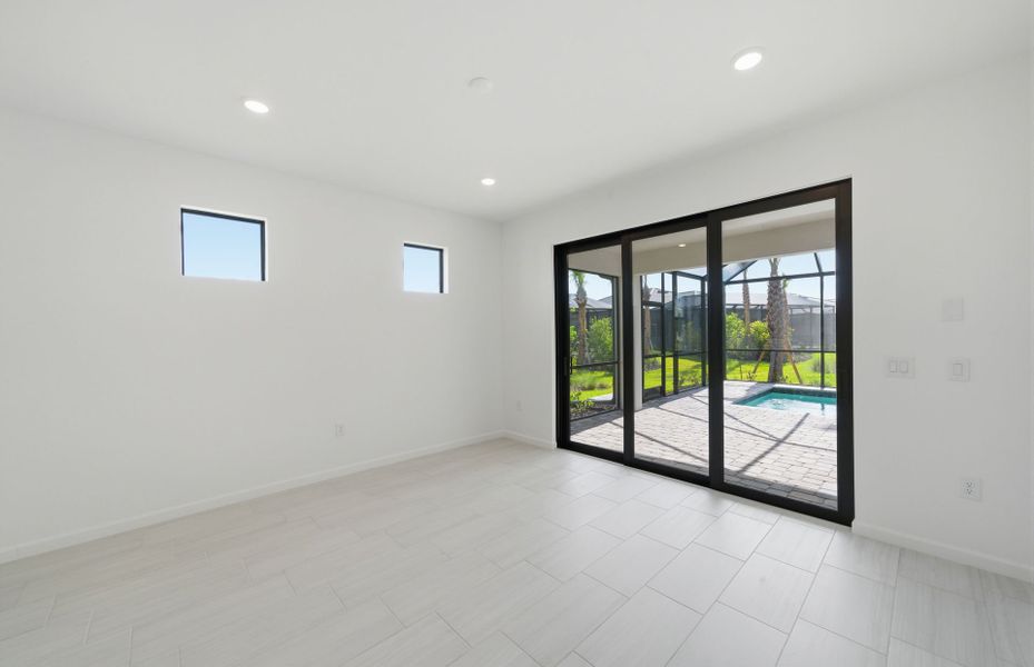 Spacious, unfurnished interior of a new home in Terreno, Naples (Image 27). Spacious, unfurnished interior of a new home in Terreno, Naples (Image 27).