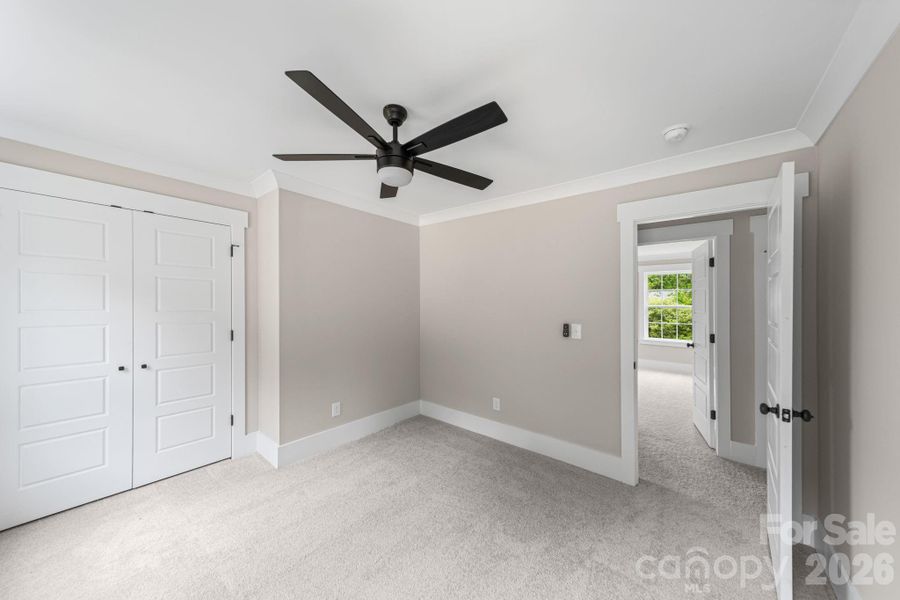 Spacious, unfurnished interior of a new home in , Badin (Image 11).