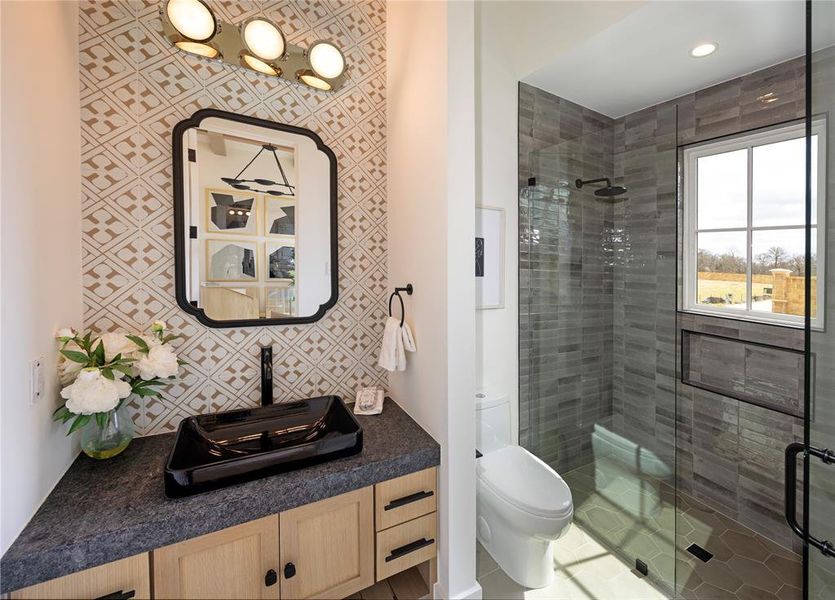 Furnished interior view inside a new home in , Southlake (Image 9).