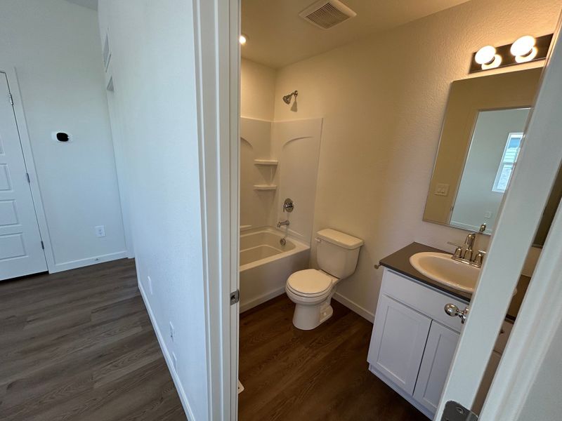 3803 Pinnacles Ct Bathroom 2