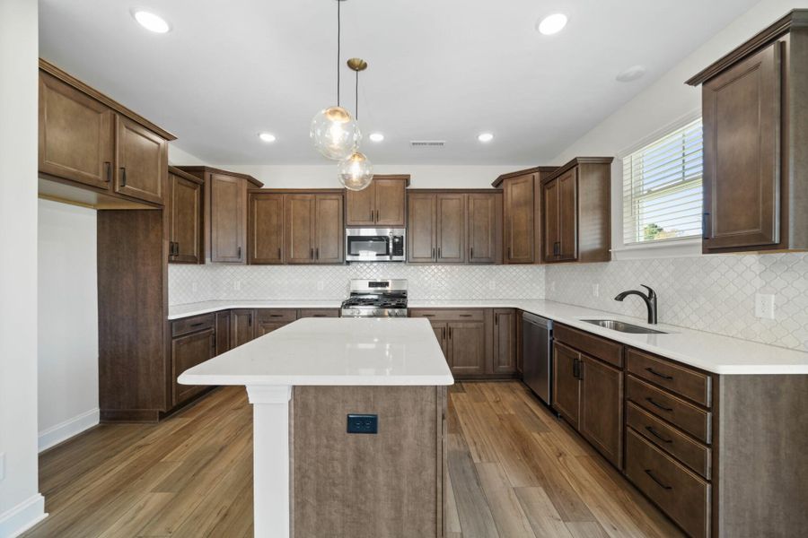 Furnished interior view inside a new home in Pisgah Park, Kernersville (Image 8).