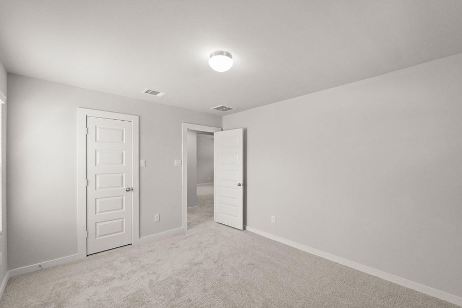 Spacious, unfurnished interior of a new home in Cypresswood Landing, Humble (Image 28).