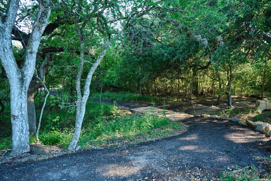 Natural landscape and outdoor views near VIDA in San Antonio (Image 8). Natural landscape and outdoor views near VIDA in San Antonio (Image 8).