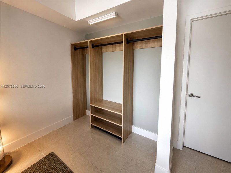 Spacious, unfurnished interior of a new home in , Miami (Image 13).