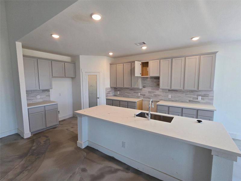 Whether you’re a seasoned chef or a novice just learning the ropes, this kitchen invites you to unleash your culinary creativity and savor every moment spent within its inviting walls.