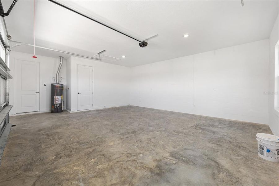 Spacious, unfurnished interior of a new home in , Ocala (Image 40). Spacious, unfurnished interior of a new home in , Ocala (Image 40).