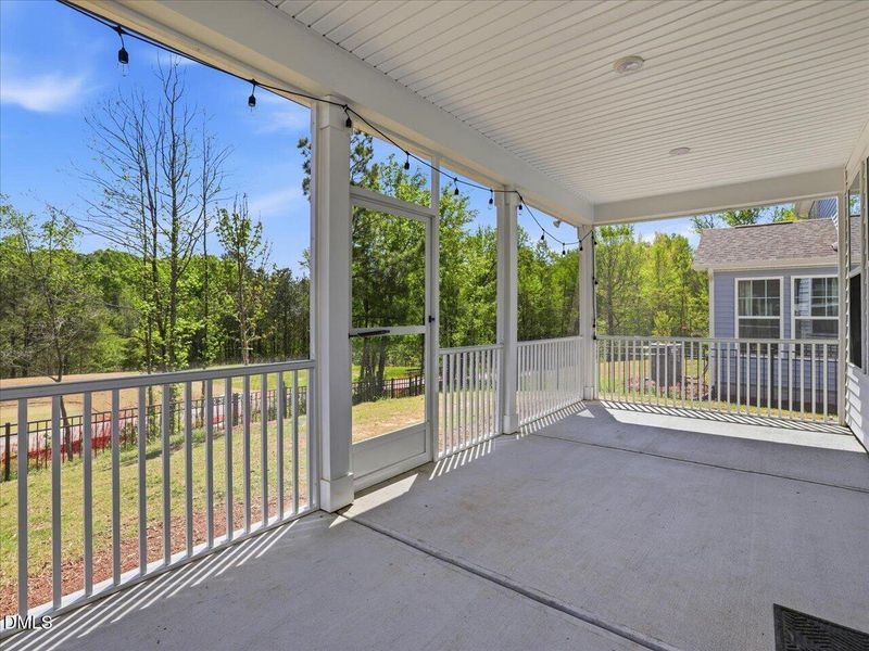 14-Screened Porch