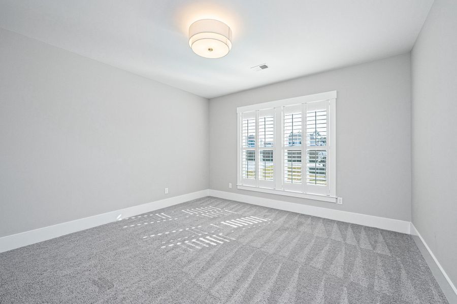 Spacious, unfurnished interior of a new home in Sea Island Preserve, Johns Island (Image 17). Spacious, unfurnished interior of a new home in Sea Island Preserve, Johns Island (Image 17).