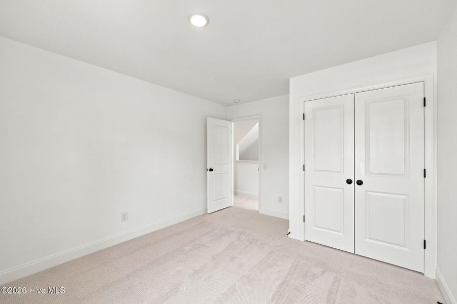 Spacious, unfurnished interior of a new home in Legacy Lakes, Aberdeen (Image 33).