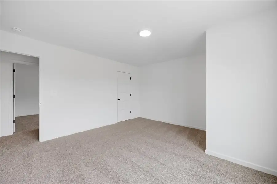 Spacious, unfurnished interior of a new home in Creekside Manor, Thomaston (Image 17). Spacious, unfurnished interior of a new home in Creekside Manor, Thomaston (Image 17).