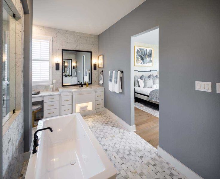 Representative furnished interior of a home built from the 222G by Highland Homes in Quail Hollow, Rockwall (Image 37).