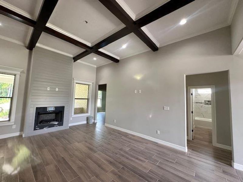 Spacious, unfurnished interior of a new home in , Lumberton (Image 22).