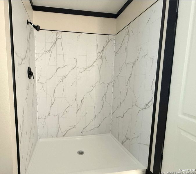 Image 10 of a home in .