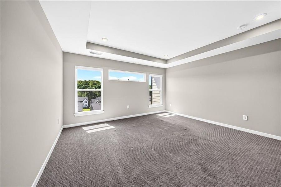 Spacious, unfurnished interior of a new home in The Reserve At Liberty Park, Braselton (Image 23).