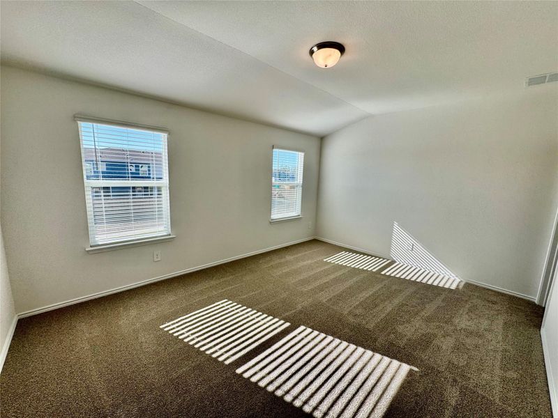 Spacious, unfurnished interior of a new home in Waterstone Village, Kyle (Image 6).