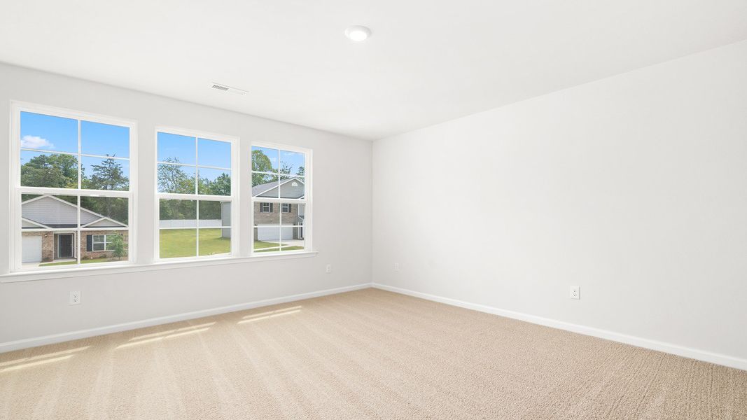 Spacious, unfurnished interior of a new home in Preston Oaks, King (Image 11).