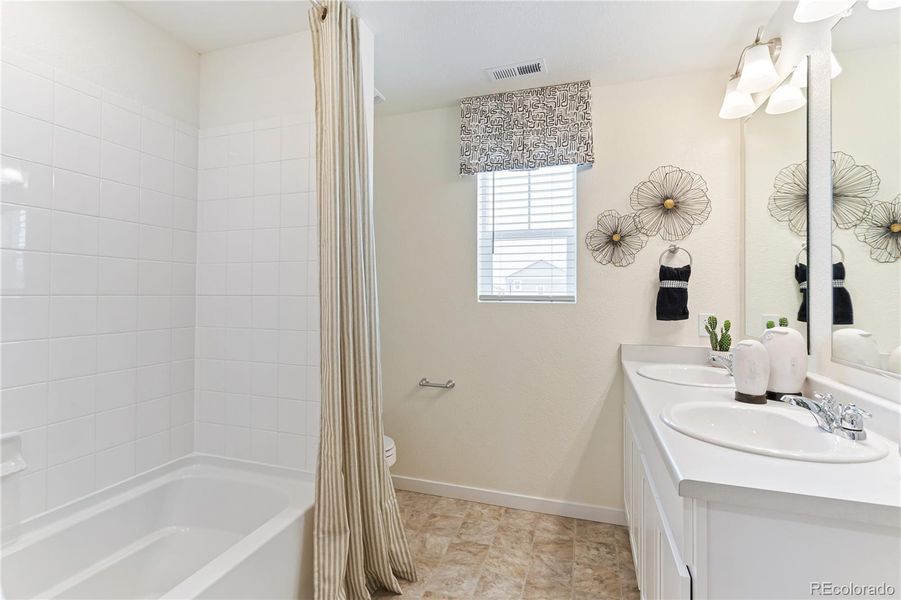 Image 29 of a home in Sky Ranch. Image 29 of a home in Sky Ranch.