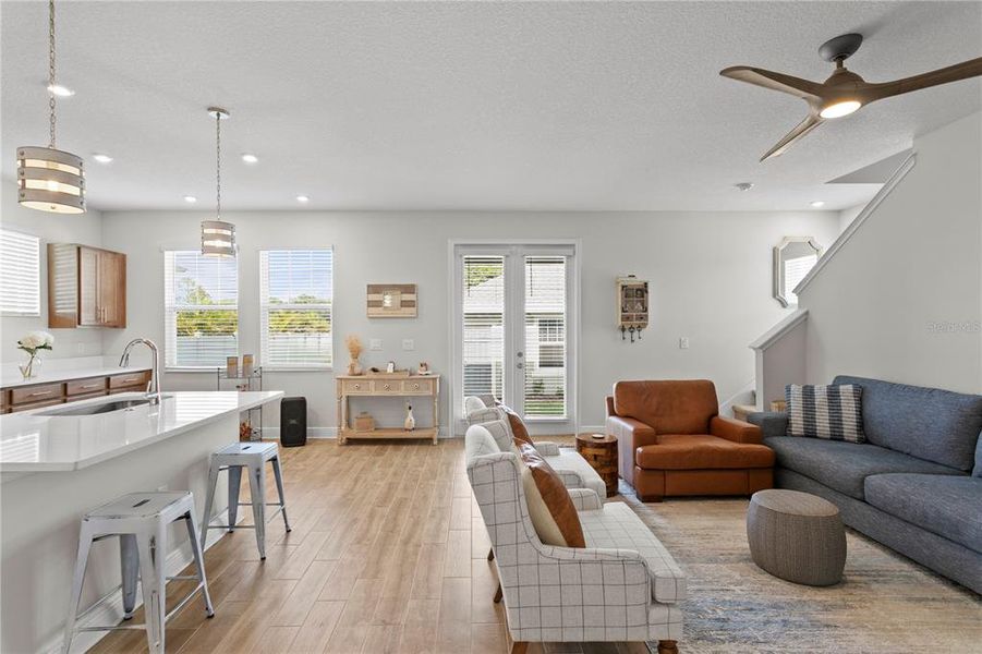 Furnished interior view inside a new home in , St. Petersburg (Image 48).