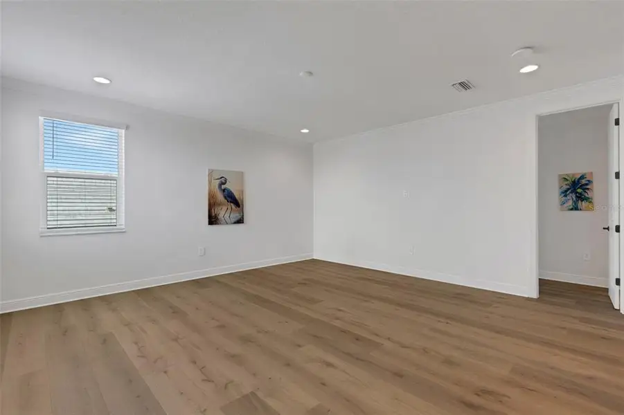 Spacious, unfurnished interior of a new home in Cassata Lakes, Nokomis (Image 65).