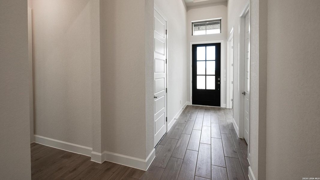 Spacious, unfurnished interior of a new home in Johnson Ranch, Bulverde (Image 17). Spacious, unfurnished interior of a new home in Johnson Ranch, Bulverde (Image 17).