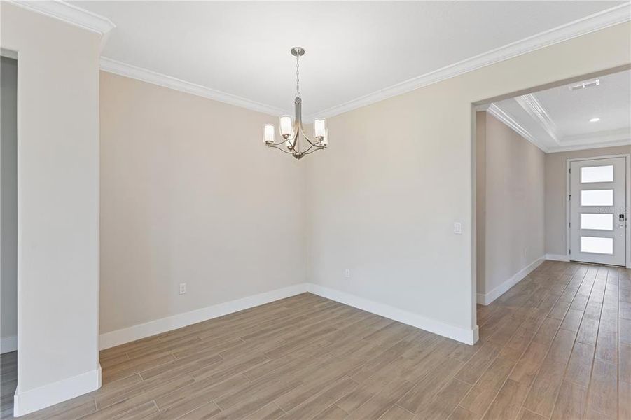 Spacious, unfurnished interior of a new home in , Ocala (Image 33).