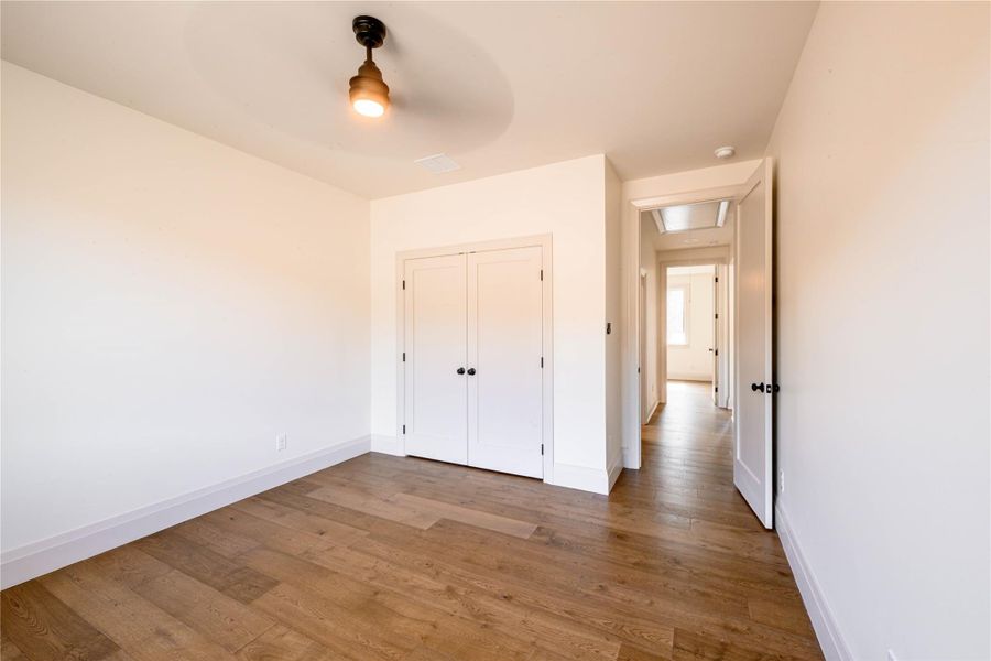 Spacious, unfurnished interior of a new home in , Lago Vista (Image 23).