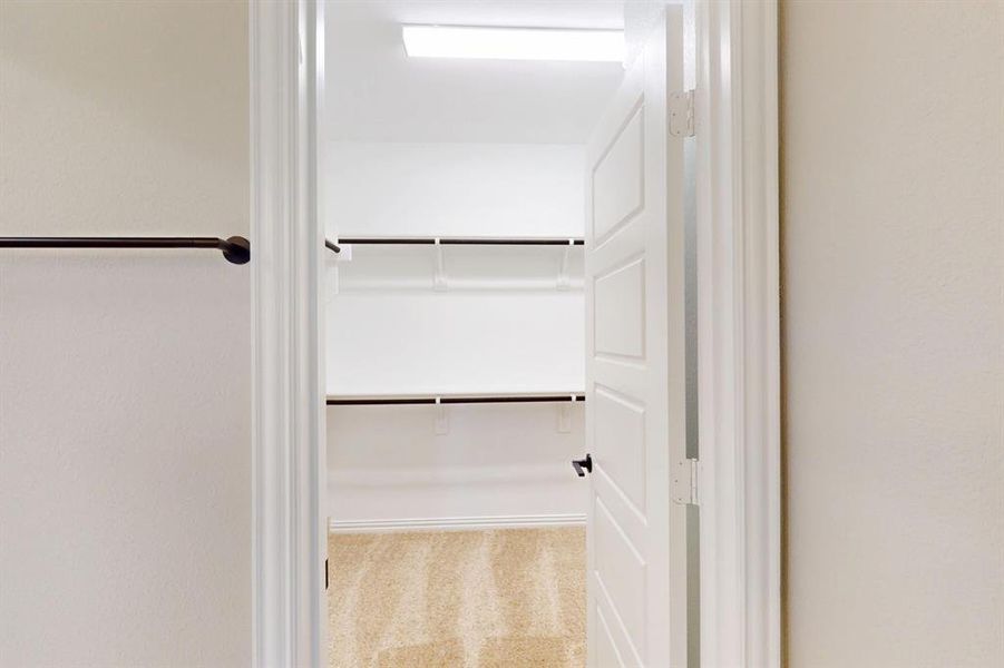 Spacious, unfurnished interior of a new home in Vintage Village, Argyle (Image 14).