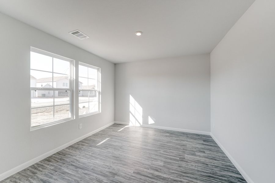 Spacious, unfurnished interior of a new home in Meadows of Chandler, Chandler (Image 32).