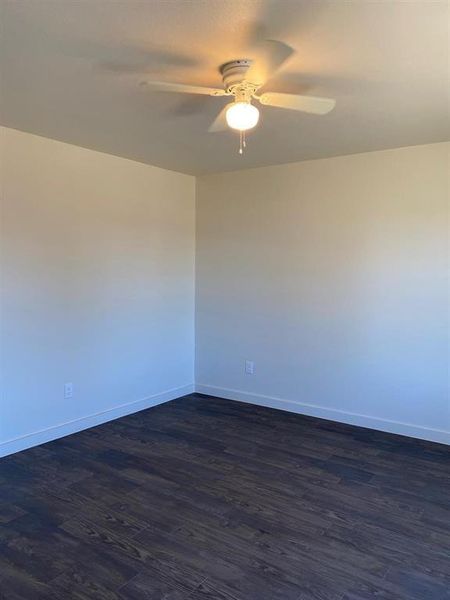 Spacious, unfurnished interior of a new home in , Bridgeport (Image 13).