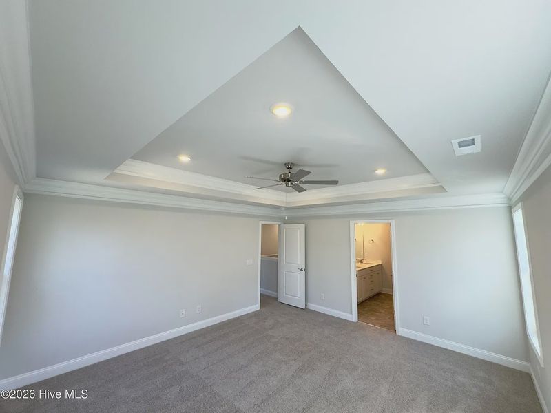 Spacious, unfurnished interior of a new home in Rutledge, Shallotte (Image 24).