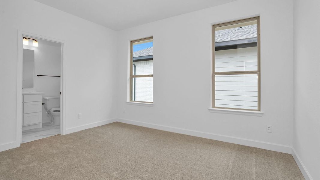 Spacious, unfurnished interior of a new home in Valencia 60', Manvel (Image 17). Spacious, unfurnished interior of a new home in Valencia 60', Manvel (Image 17).