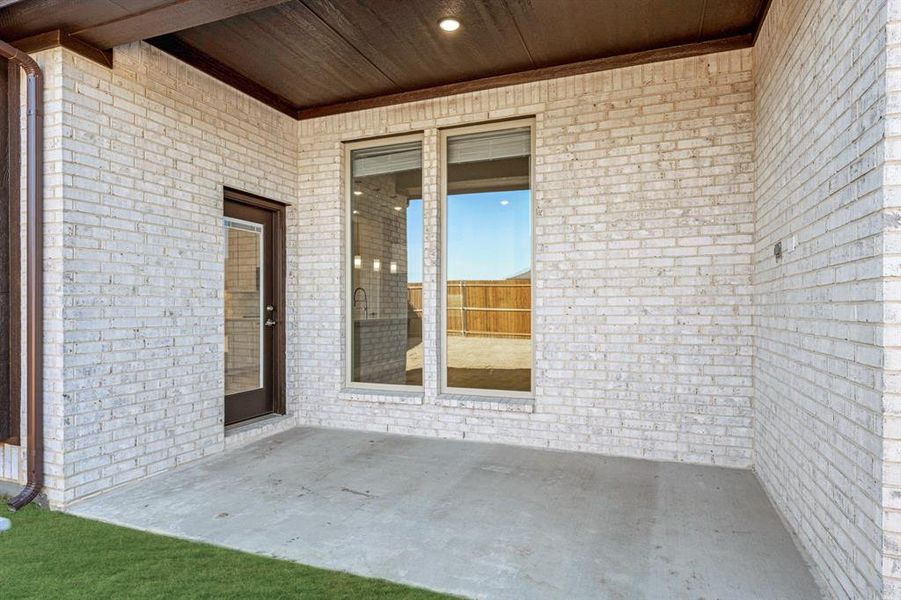 Exterior details and patio area of a home in Georgetown at Kings Fort, Kaufman (Image 4).