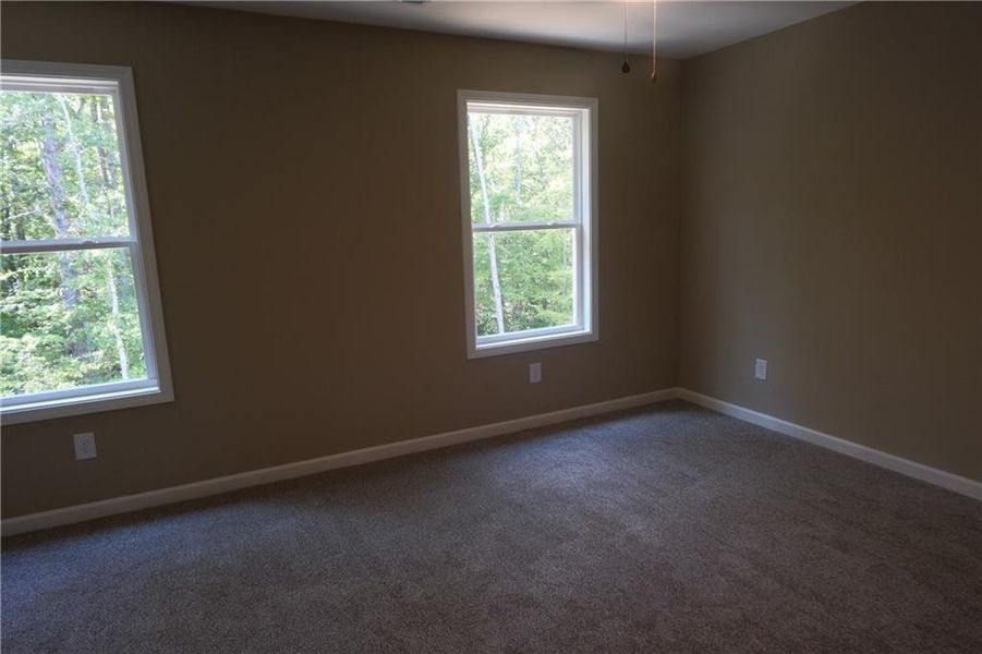 Spacious, unfurnished interior of a new home in , Gainesville (Image 11).