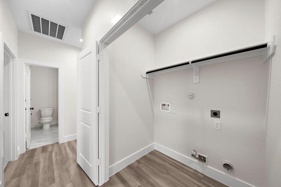 Image 17 of a home in . Image 17 of a home in .