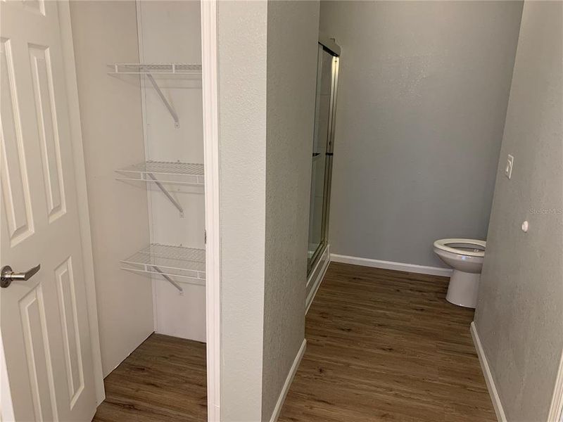 Spacious, unfurnished interior of a new home in , Lake Wales (Image 14).