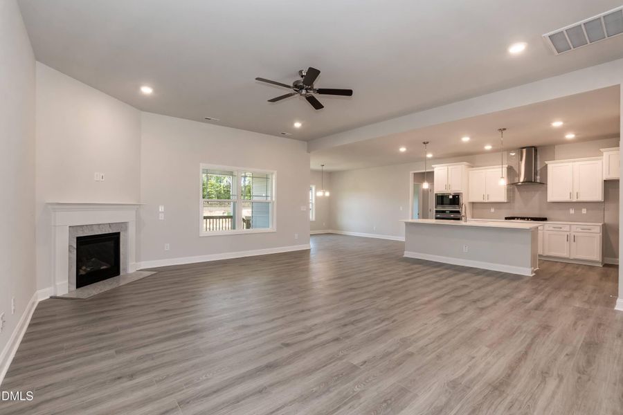 Spacious, unfurnished interior of a new home in Kelly Farms, Lillington (Image 15). Spacious, unfurnished interior of a new home in Kelly Farms, Lillington (Image 15).
