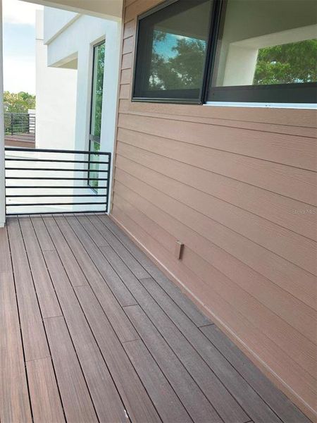 In Law Guest Suite Deck In Law Guest Suite Deck