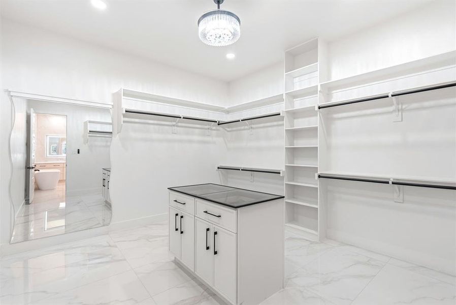 Primary Walk-In