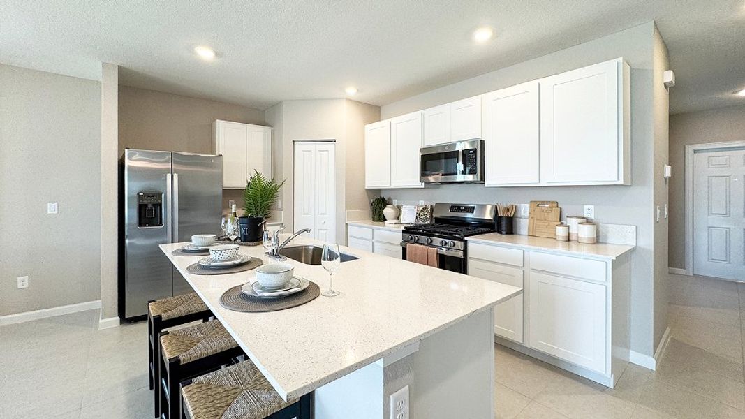 Florida Core N006 Honor Kitchen 4of4 F1 Base6